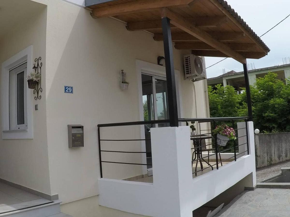 Queen Super Beauty Apartment Giannina Esterno foto